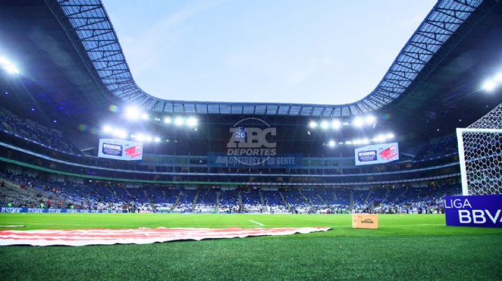 Alineación de Rayados: De la Rosa reemplaza a Germán Berterame