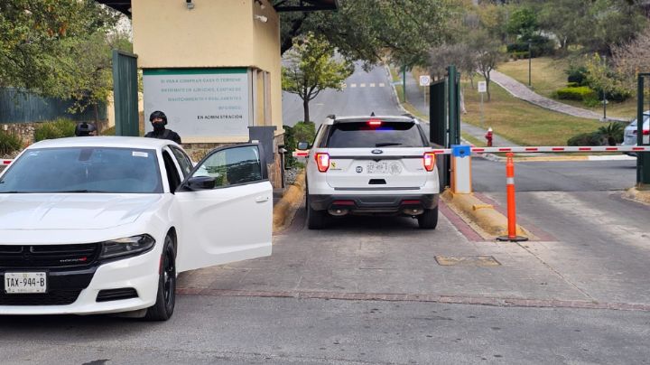 Catean casa en colonia Sierra Alta y detienen a 3 presuntos narcomenudistas