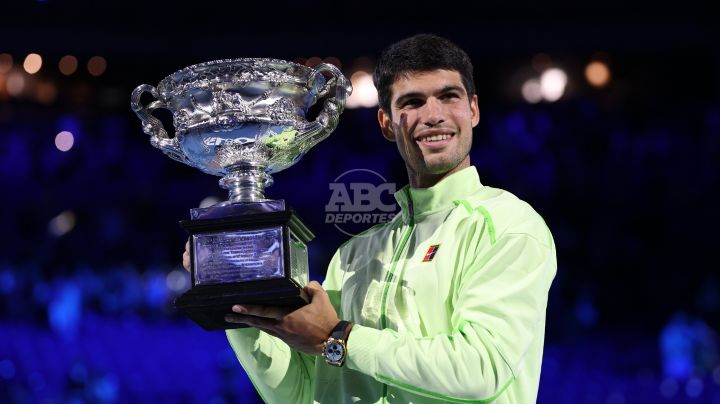 Carlos Alcaraz conquista el Abierto de Australia, tras vencer a Novak Djokovic