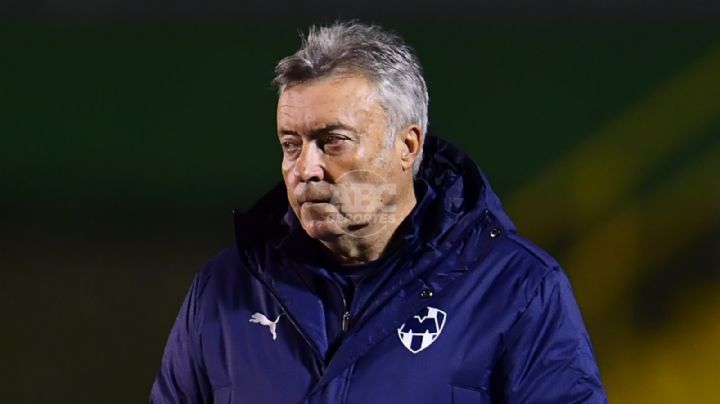 Torrent reconoce que Rayados está lejos de su nivel: 'Me estoy adaptando al plantel'