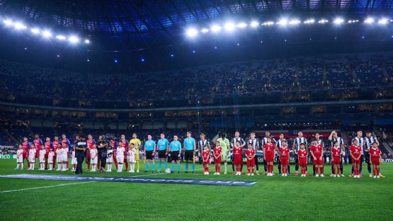 Solo 16,448 asistentes: Escasa asistencia en el partido Rayados vs. Xelajú en la Concacaf