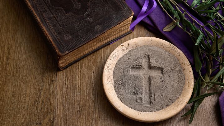 Miércoles de Ceniza: ¿De qué está hecha realmente la ceniza que recibes hoy?