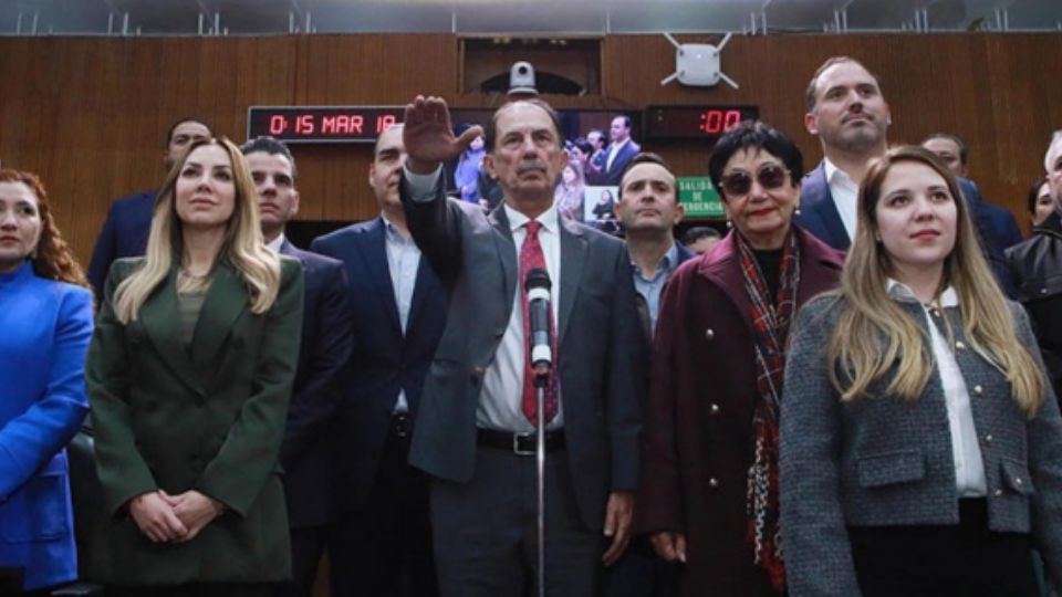 Toma de protesta de Javier Flores como fiscal de Nuevo León.