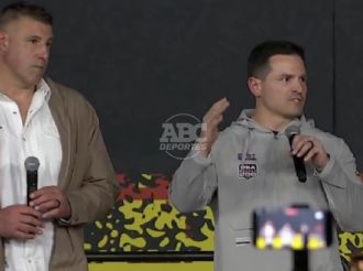 Mike vs Mike: Macdonald y Vrabel exponen su visión en el Opening Night del Super Bowl LX