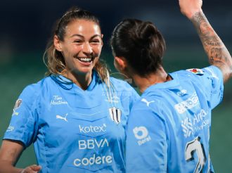 Rayadas golea a Santos 5-1 y confirma su dominio en la Comarca Lagunera