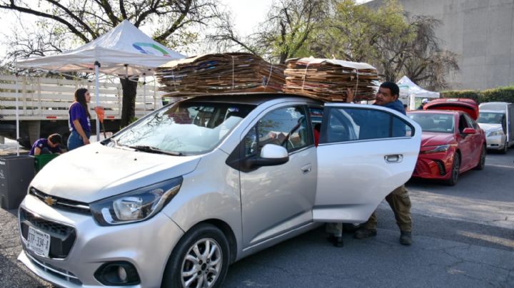 Recolectan más de 15 toneladas de residuos en drive thru de reciclaje en San Pedro
