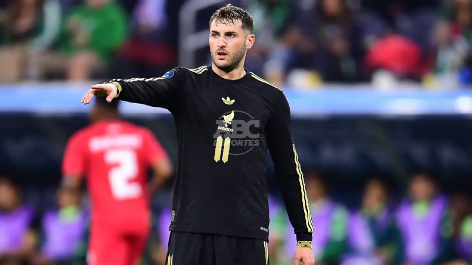 Santiago Giménez: 'Queremos hacer el mejor Mundial de toda la historia de la Selección Mexicana'