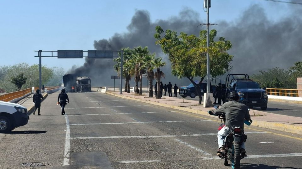 La jornada dominical estuvo marcada por diversos bloqueos carreteros.