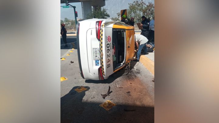 Volcadura provoca el cierre parcial de la lateral de la avenida Morones Prieto