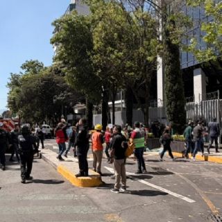 Desalojan edificio del Poder Judicial en CDMX por amenaza de bomba