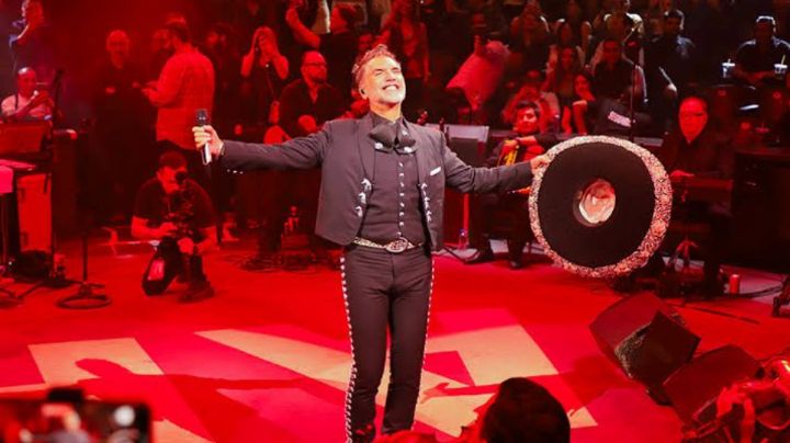 Alejandro Fernández enciende el Domo Care con noche inolvidable