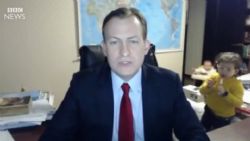 Así luce en 2026 la familia del profesor de la BBC que se hizo viral