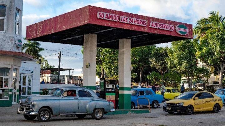 Cuba anuncia que racionará venta de combustible por desabastecimiento