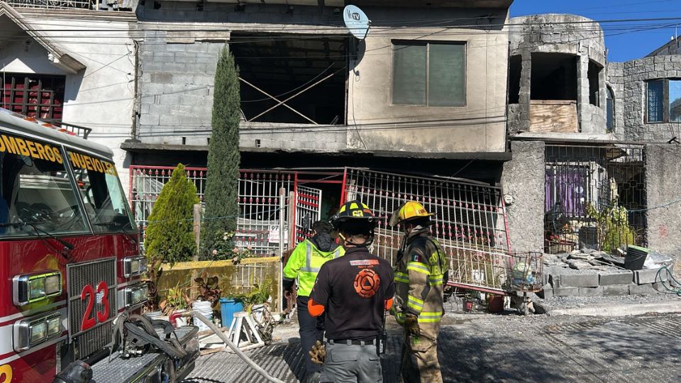 Casa afectada por explosión en Monterrey