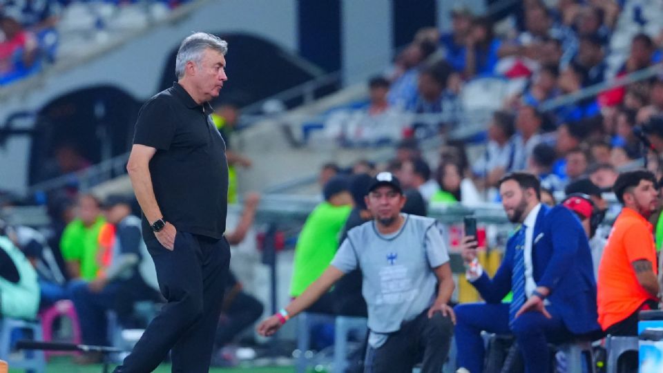 El español terminó su etapa con Rayados