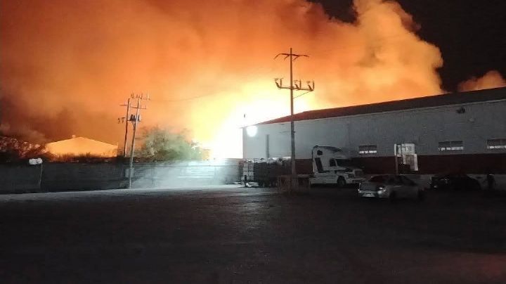 Se registra incendio en fábrica de Ciénega de Flores