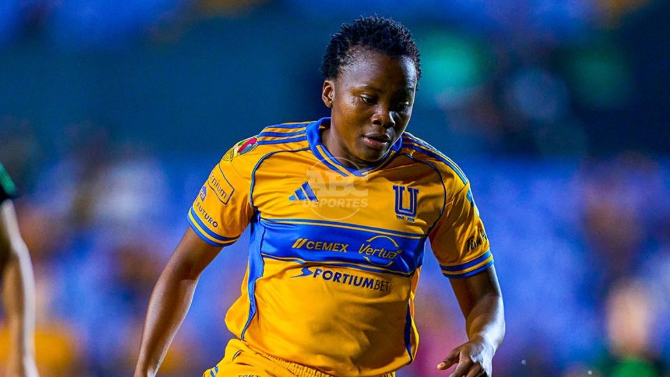 La atacante queda fuera por lesión muscular.