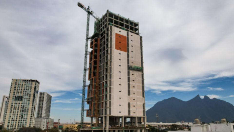 Compradores de desarrollos inconclusos en NL siguen enfrentando obstáculos para recuperar su inversión.