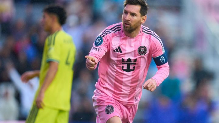 Lionel Messi llega a los 900 goles