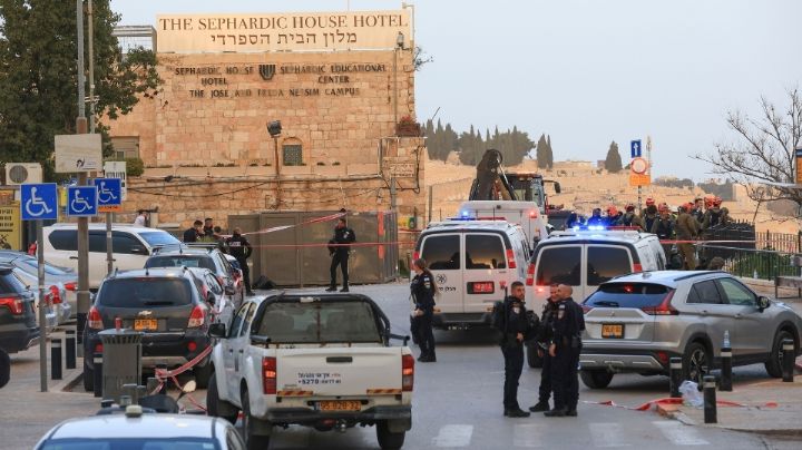 Fragmentos de misil iraní impactan en Ciudad Vieja de Jerusalén