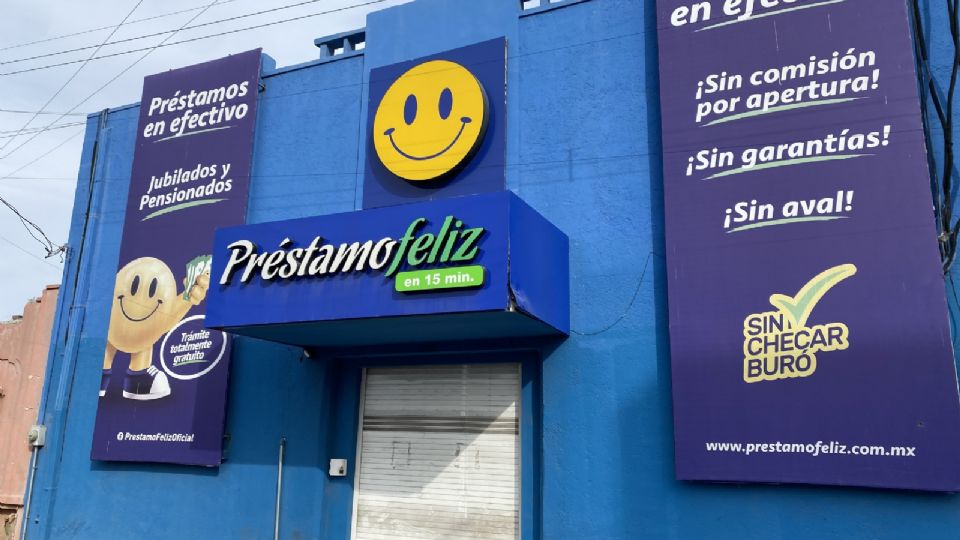 Varios exempleados optaron por llevarse mobiliario y artículos electrónicos al no recibir pago compensatorio.