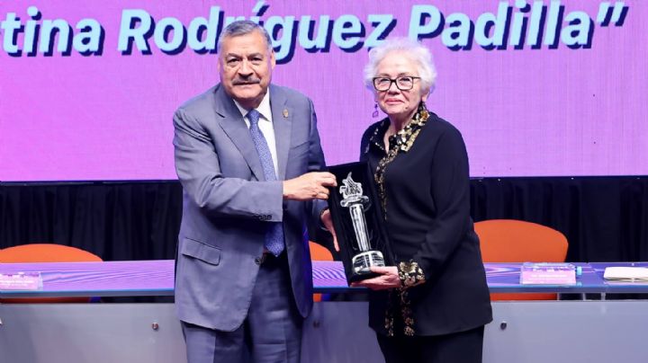 UANL honra a María Cristina Rodríguez y abre cátedra para inspirar a nuevas científicas