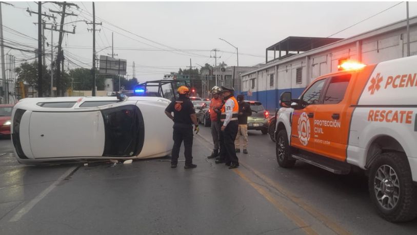 Volcadura satura avenidas Las Américas y Miguel Alemán este viernes