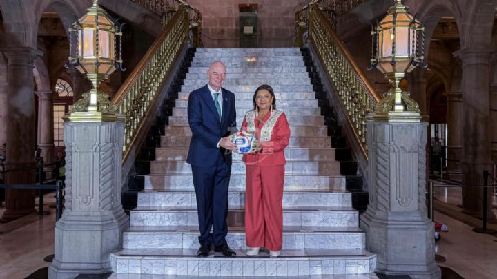 Infantino revisa con autoridades de Ciudad de México cómo van los preparativos del Mundial