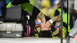 América pierde a Víctor Dávila por el resto del torneo tras ruptura de ligamento cruzado