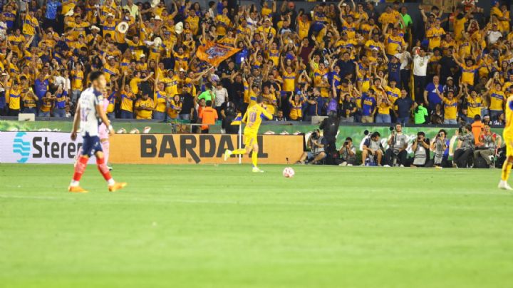 Revive la victoria de Tigres 1-0 ante Rayados en el Clásico Regio 142