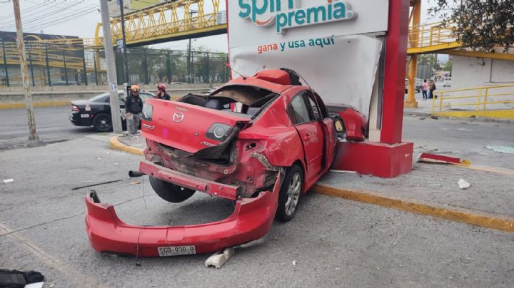 Choque en Av. Alfonso Reyes deja a una persona lesionada