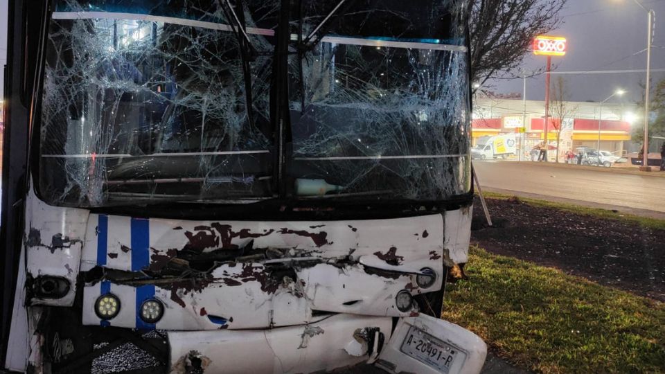 El accidente ocurrió durante las primeras horas de este lunes.