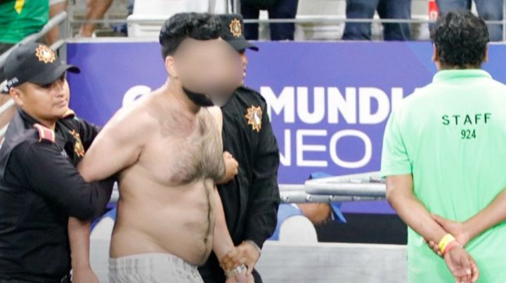 Detienen a aficionado iraquí por ingresar a la cancha del Estadio Monterrey