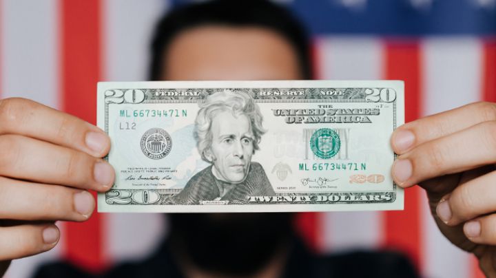 ¿Superpeso en peligro? La barrera que busca romper el dólar hoy jueves 25 de junio