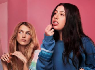 Sadie Sandler, hija de Adam Sandler, protagonizará 'Roommates', película de Netflix