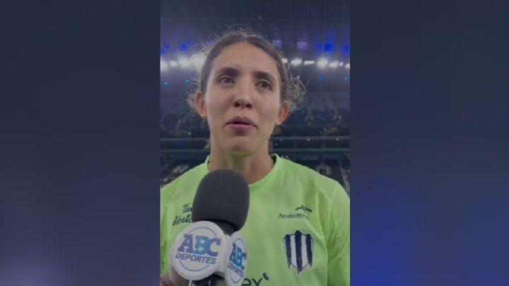 Paola Manrique resalta el trabajo colectivo tras su racha de porterías en cero con Rayadas