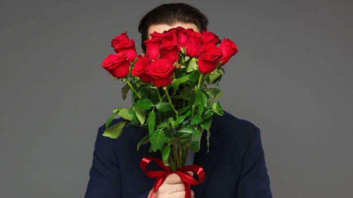 ¿Por qué se regalan 20 rosas el 20 de abril? El significado de esta tendencia viral