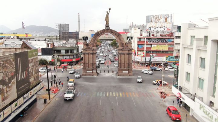 INAH e INBAL exigen a Monterrey frenar obras en el Arco de la Independencia por falta de permisos