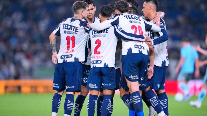 Revive el triunfo con remontada de Rayados ante Puebla en el ‘Gigante de Acero’