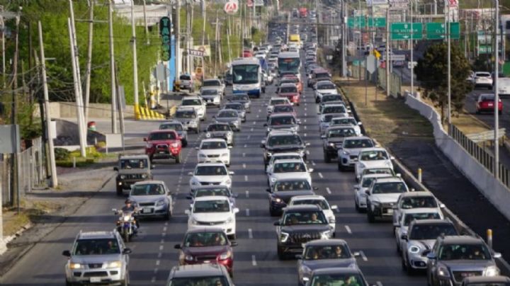 ¡Tome precauciones! Inician obras en la Carretera Nacional a la altura de Santiago, NL