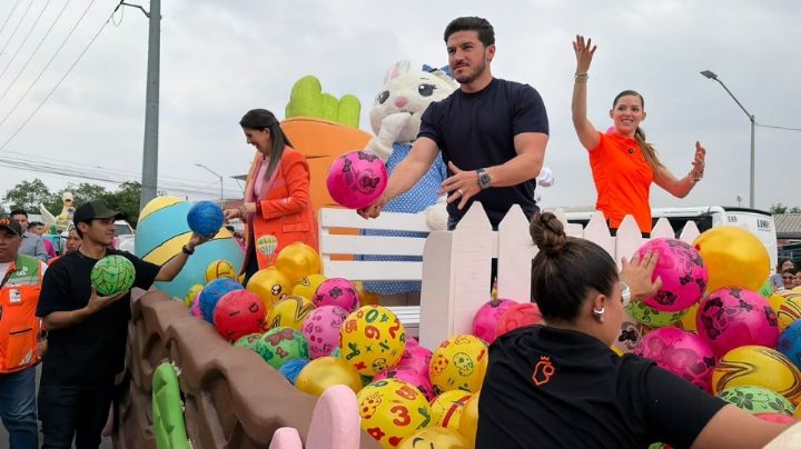 Encabeza Samuel García desfile del Día del Niño