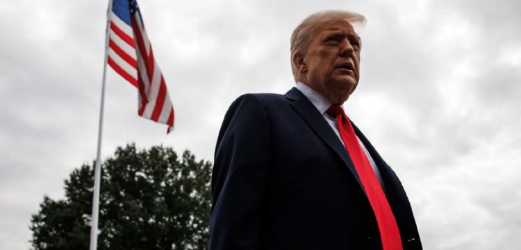 Trump firma ley para financiar Seguridad Nacional y termina con cierre parcial de 10 semanas