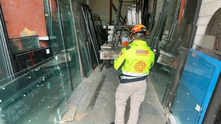 Camioneta se activa sola y atropella a trabajador dentro de empresa en Monterrey