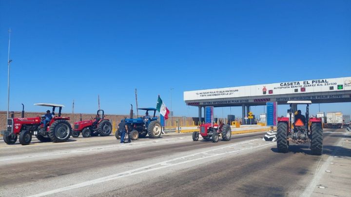 Inicia megabloqueo en México: Estas son las primeras carreteras cerradas
