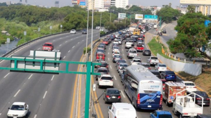 Carril de contraflujo en Miguel de la Madrid seguirá cerrado en Guadalupe ¿cuándo lo abrirán?