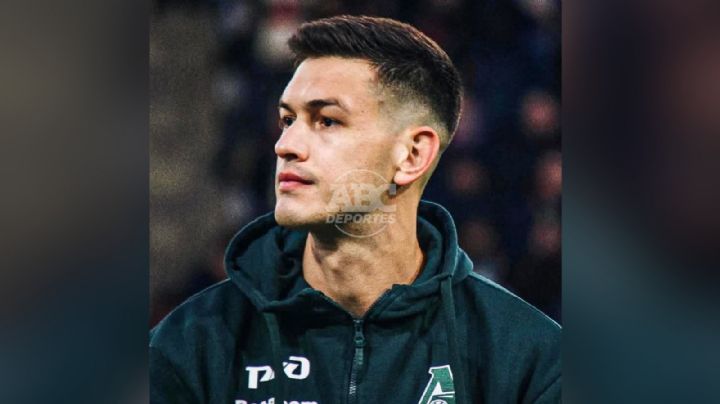 César Montes enciende las alarmas tras salir lesionado en Rusia
