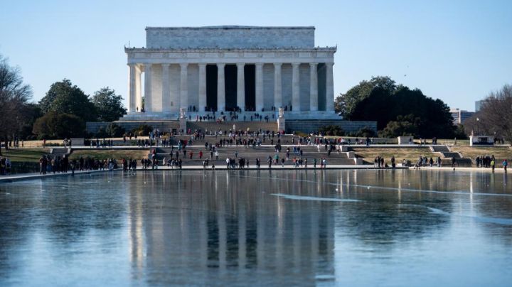 Defensores del patrimonio demandan a Trump por obras en el estanque de Lincoln
