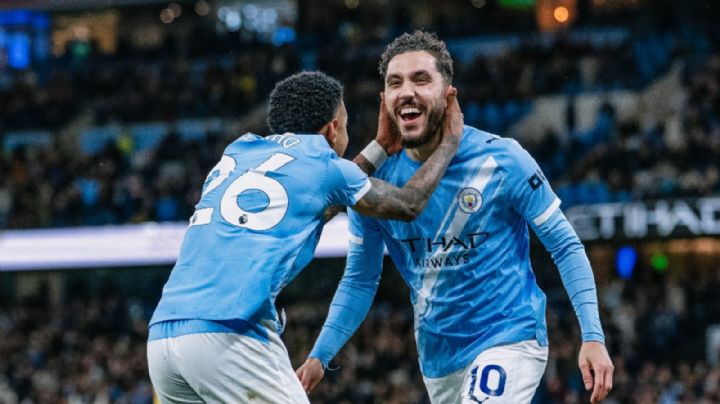 Manchester City vence 3-0 al Crystal Palace y mantiene viva la Premier League 2026