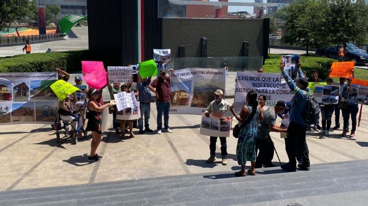 Protestan por despojo de terrenos en Mina, NL