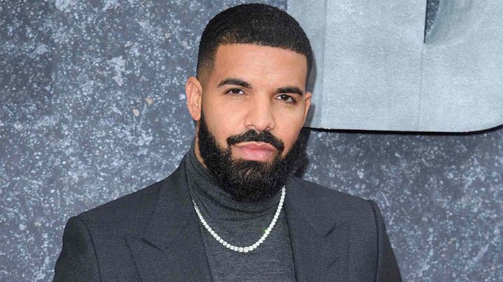 Drake sorprende con el lanzamiento de tres álbumes al mismo tiempo